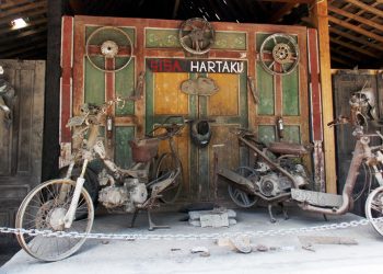 Ziarah “Sisa Hartaku” di Lereng Merapi
