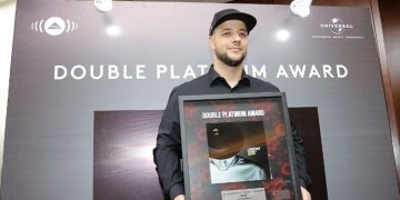 Maher Zain Raih Double Platinum di Indonesia
