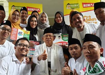 Remaja Luncurkan Call Center Hoaks