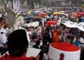 Hujan-hujanan, Ma’ruf Amin Lepas Ribuan Peserta Jalan Sehat BSD