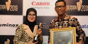 Bupati Lebak Raih Penghargaan Best Regional Leaders