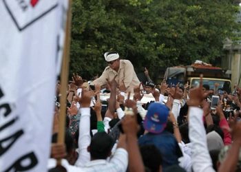 Prabowo Memilih Hancur, daripada Rakyat Menderita