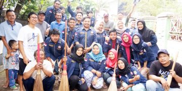 Pasukan Sapu Lidi di Suatu Pagi