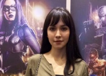 Demi Peran Superhero, Estelle Linden Rela Dikarantina Setahun