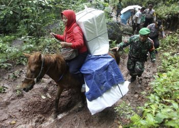 Rabu Legi, Hari Penentuan Rivalitas Berdemokrasi Si Kurus vs Si Strongman