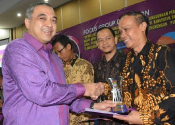 Pemkab Tengerang Beri Penghargaan CSR