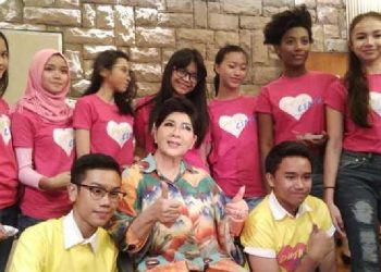 Titiek Puspa Unjuk Kebolehan bersama Anak Anak di ‘Hey Tayo’