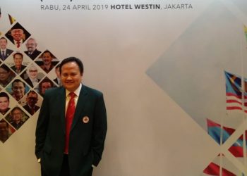 Budi Wiweko, Angkat Derajat UI