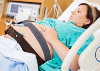 ASI Ibu Gendut Bisa Bikin Berat Badan Anak Naik