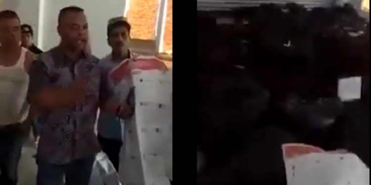 Viral: Kartu Paslon 01 Tercoblos di Malaysia, Pendukung 02 Ancam Duduki KBRI
