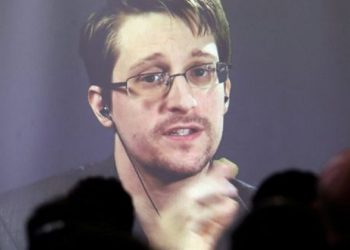 Snowden: Penangkapan Assange Pukulan terhadap Kebebasan Pers
