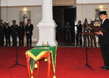Gubernur Banten Lantik Sekda Al Muktabar