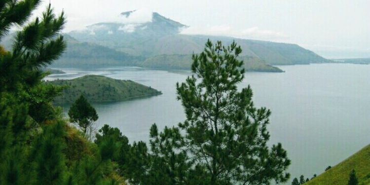 Janji yang Tertunda di Bukit Holbung