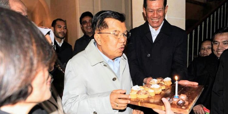 Momen Istimewa Ultah JK