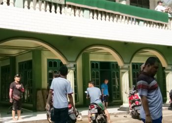 Gotong Royong Sambut Ramadhan
