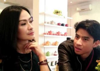Ibu Diva Dangdut, Devano Pilih Jalur Pop