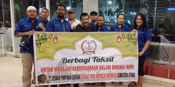 DPD SPRI Sumut Berbagi Takjil di Penghujung Ramadhan