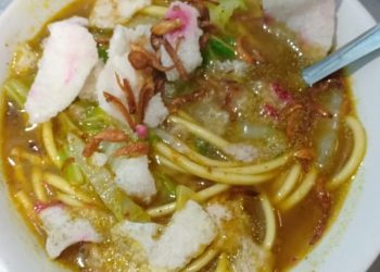Nikmatnya Mie Gomak, Alamaaak…