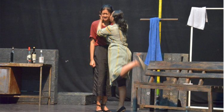“Konflik” Pemain Teater Alam dan ISI Yogyakarta