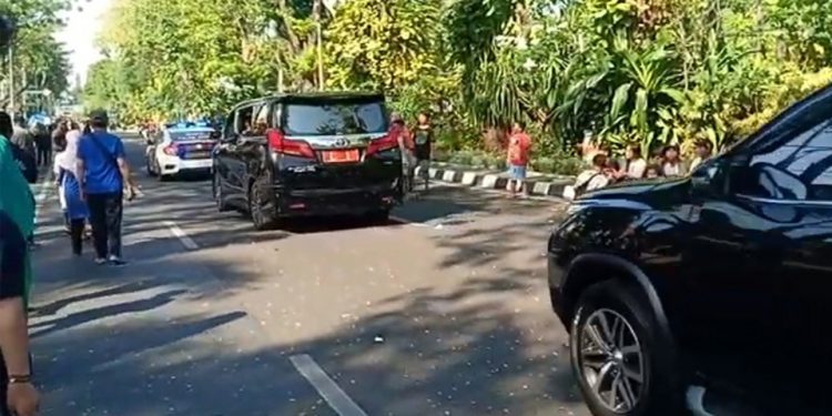 Melanggar CFD, Ini Kata Khofifah