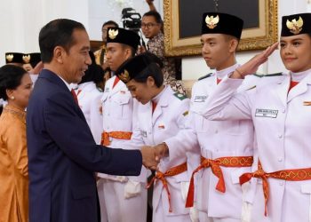 Presiden Kukuhkan Anggota Paskibraka 2019