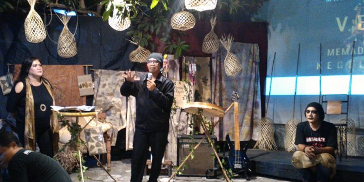 Pesta Puisi dengan Beragam Aksi