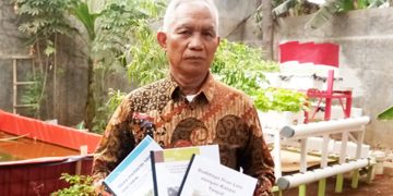 Tetap Eksis di Usia Senja