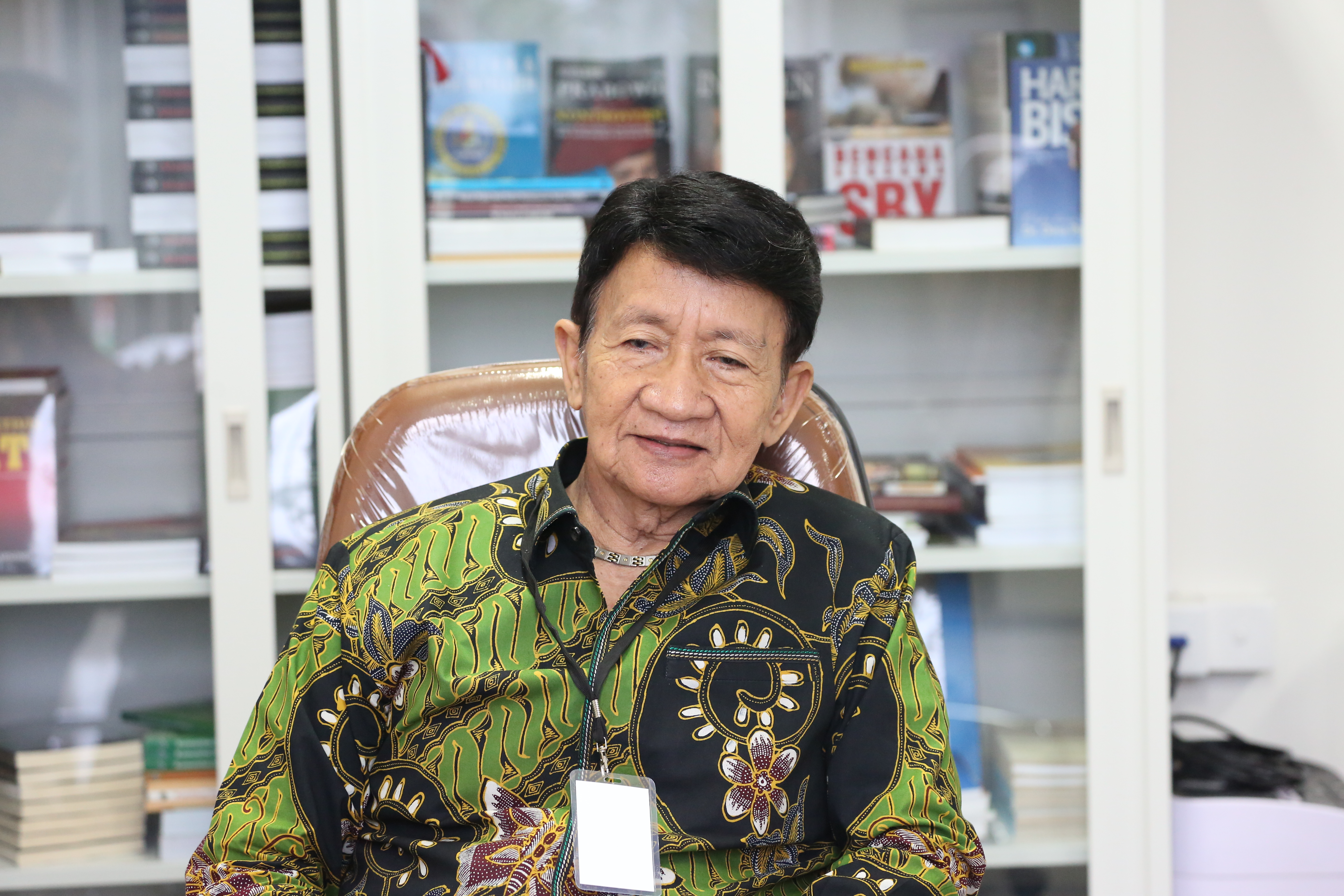 Prof. Chairuddin Ismail: Hukum sebaiknya membahagiakan rakyat, bukan menyengsarakan