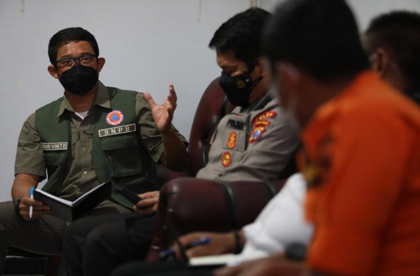  Kepala BNPB Pimpin Rapat Koordinasi Penanganan Bencana Semeru