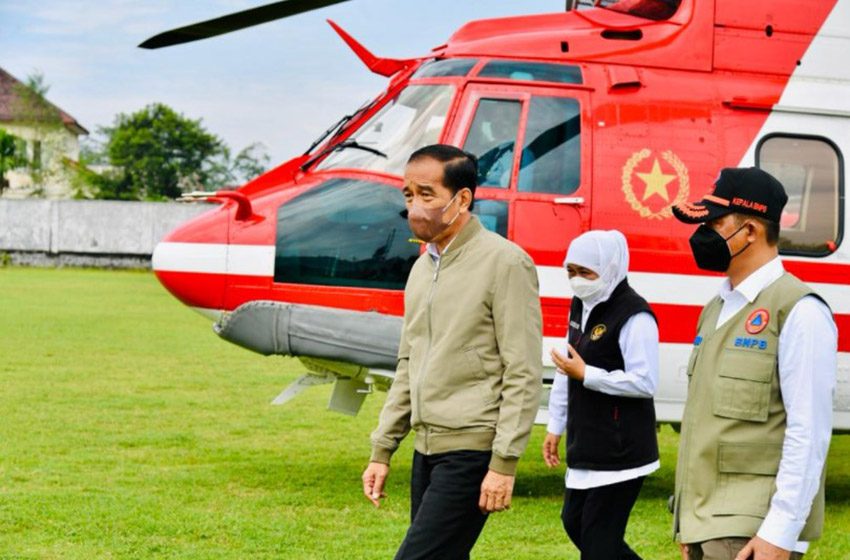  Presiden Meninjau Lokasi Terdampak Erupsi Gunung Semeru di Desa Sumberwuluh, Kabupaten Lumajang