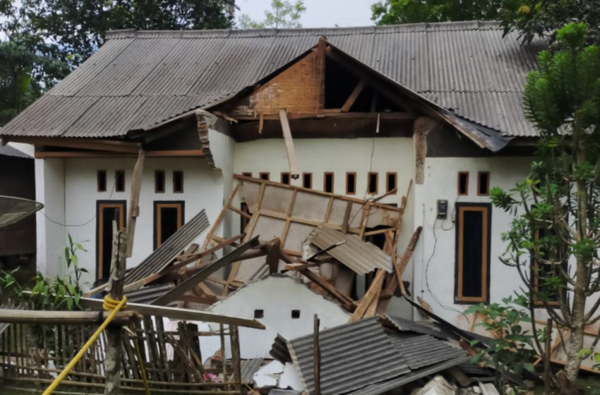  Gempa Bumi M6,6 Banten, Beberapa Rumah Warga di Pandeglang Mengalami Kerusakan