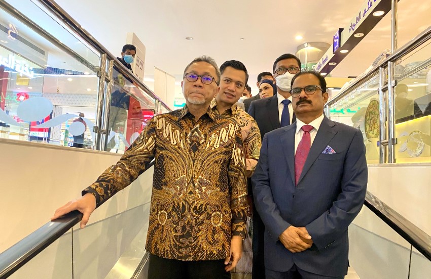  Kunjungi Lulu Group International di Abu Dhabi, Mendag Zulhas: Dorong Produk UKM Indonesia Tembus Pasar Timur Tengah