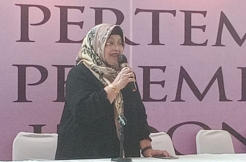  Siti Fadilah Dalam Kongres Perempuan Indonesia Serukan Kembali ke UUD’45