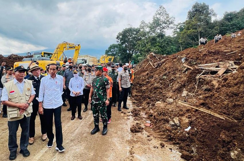  Presiden Minta Dibangun Rumah Rumah Anti Gempa di Cianjur