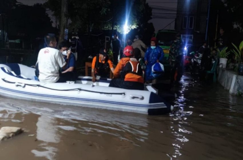  Banjir Landa Kota Tangerang Selatan