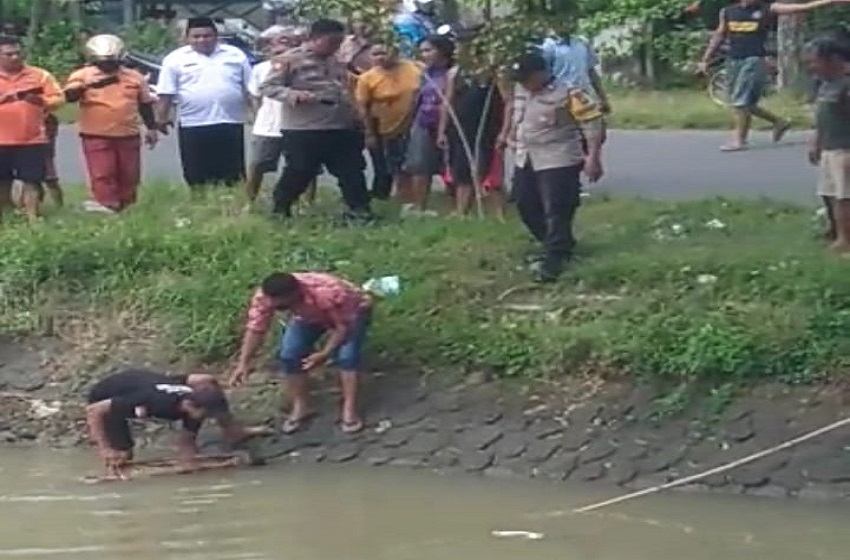  Siang Bolong di Madiun, Warga Dikejutkan Penemuan Mayat Mengambang di Sungai