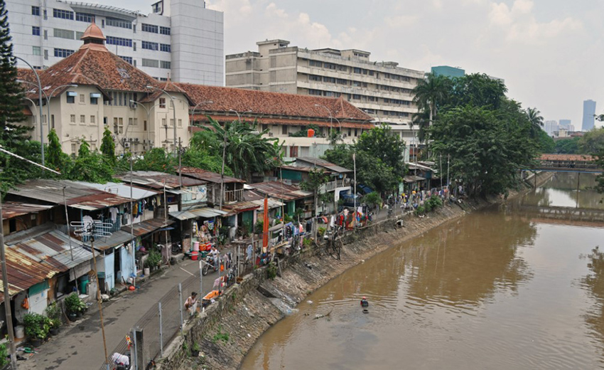  PPLH IPB University Sebut Mutu Air Sungai di DKI Jakarta Dominan Cemar Berat