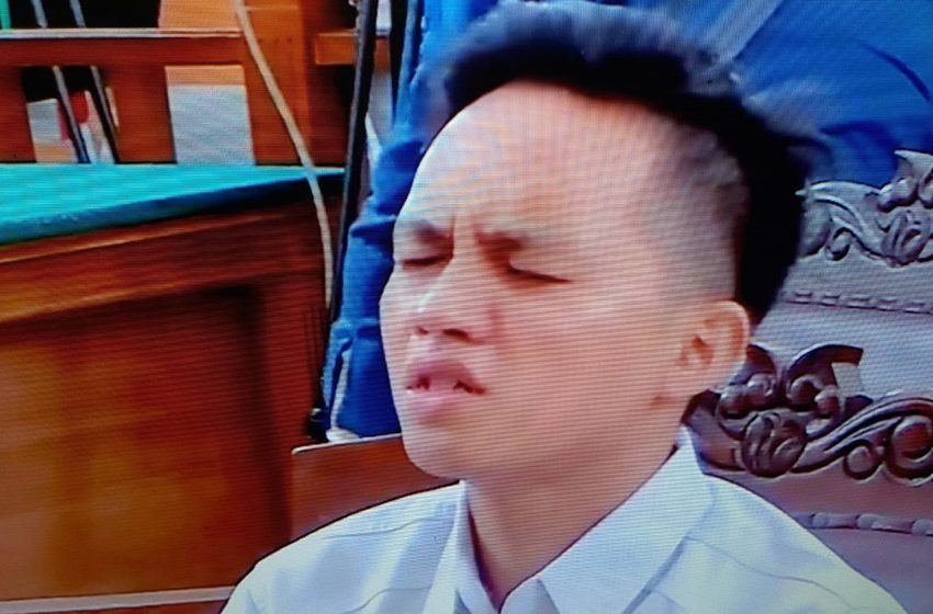 Dihukum 1 Tahun 6 Bulan, Bharada Richard Eliezer Sontak Menangis di Depan Hakim
