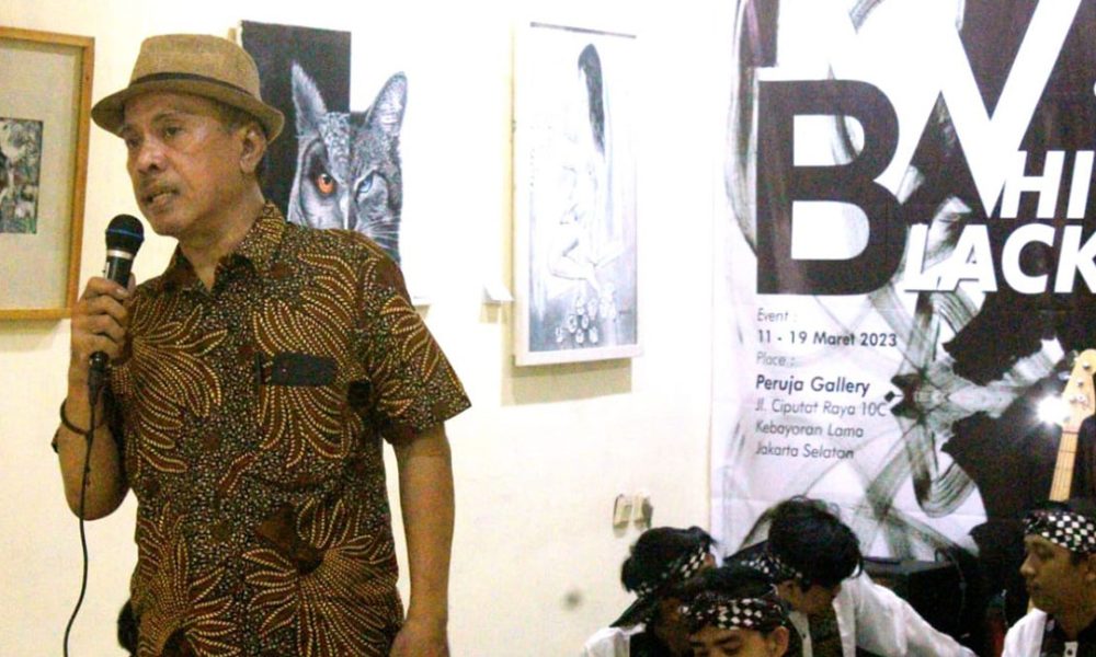 Hitam Putih Sebagai Metafora
