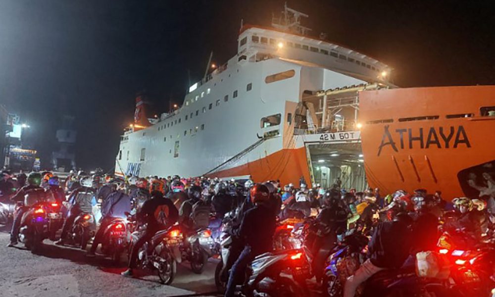 Mengurai Pemudik Menyeberang dari Jawa ke Sumatera