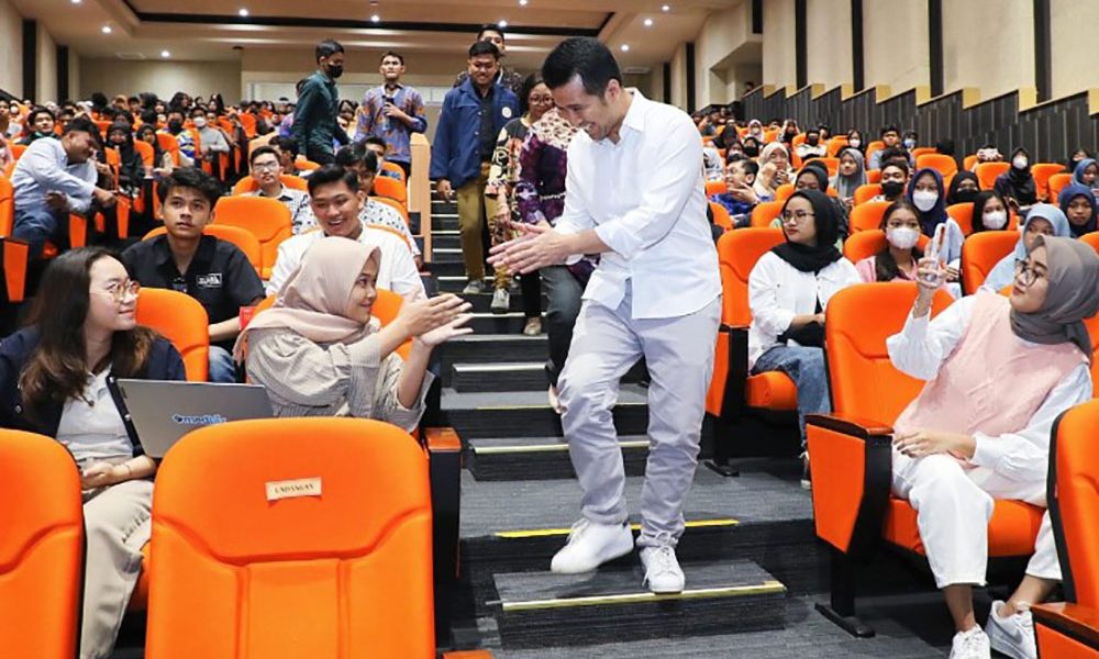 Wagub Emil Ajak Anak Muda Berani Bersuara Lewat Gerakan hingga Politik
