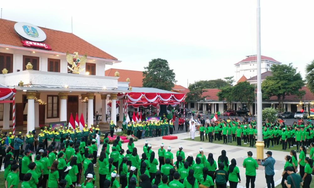 1.592 Peserta Kontingen KORMI Jatim Berangkat ke Fornas VII di Bandung