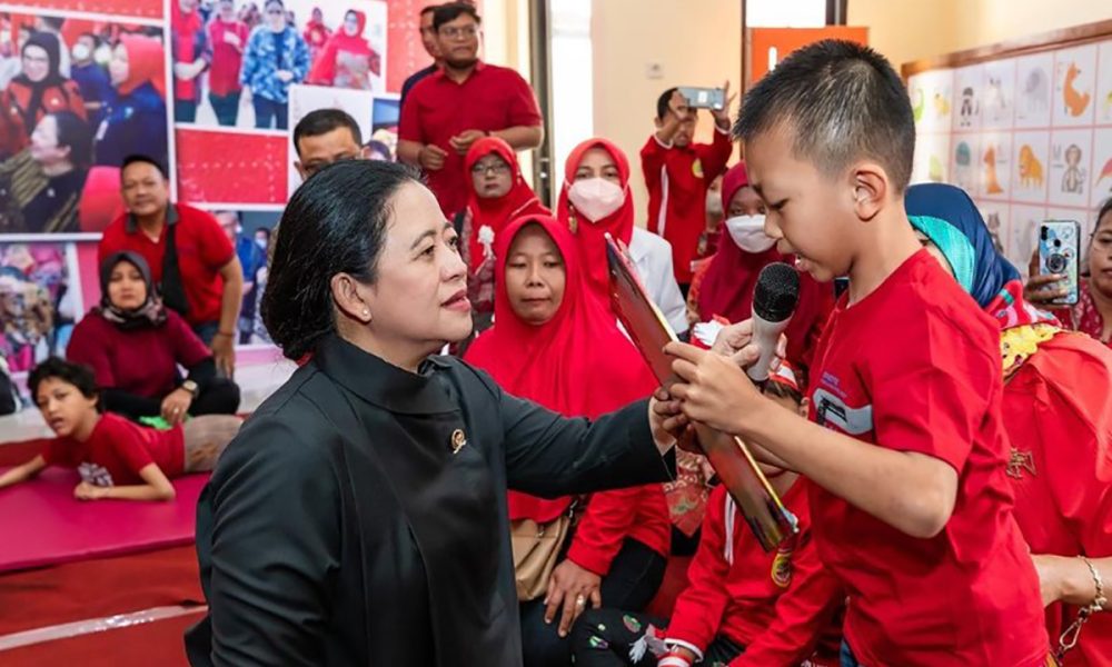 Resmikan Sanggar Inklusi Didampingi Gibran, Puan Dapat Puisi dari Anak Berkebutuhan Khusus