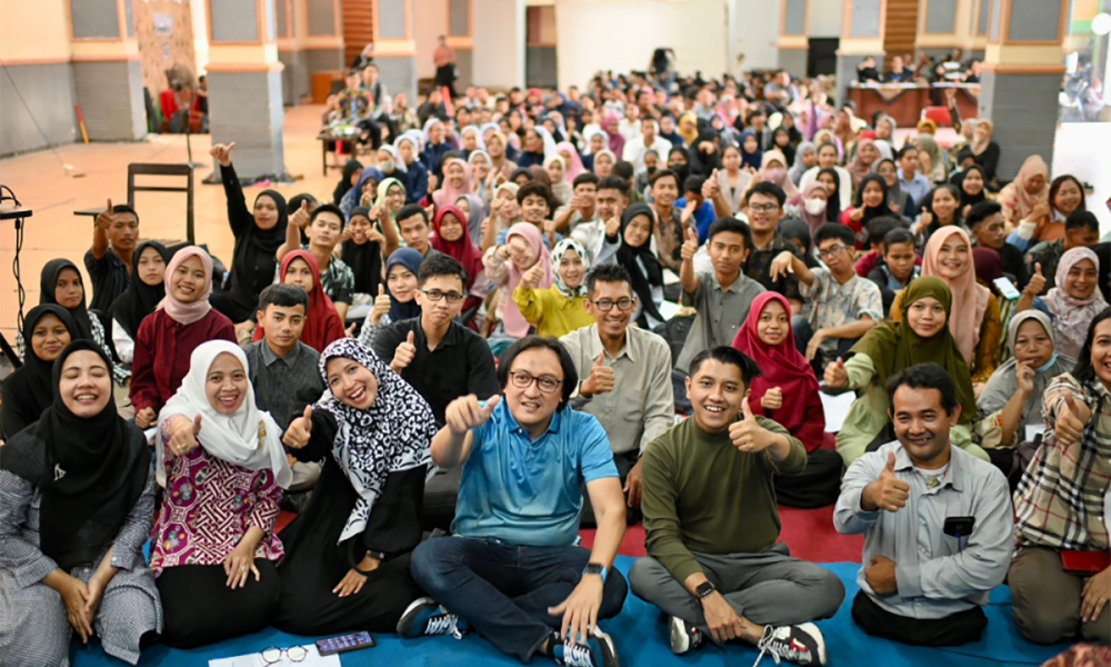 Berdayakan Mahasiswa Disabilitas, Caleg Gelora Latih Wirausaha Digital di Universitas di Jember