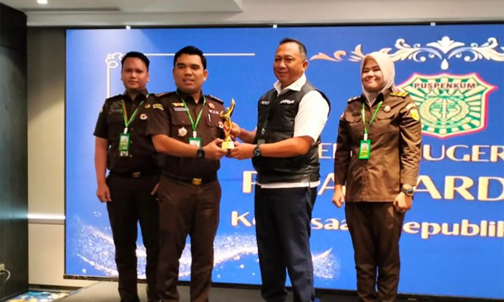 Kejati Sumut Raih Juara 3 Pelayanan Informasi Publik Terbaik se-Indonesia