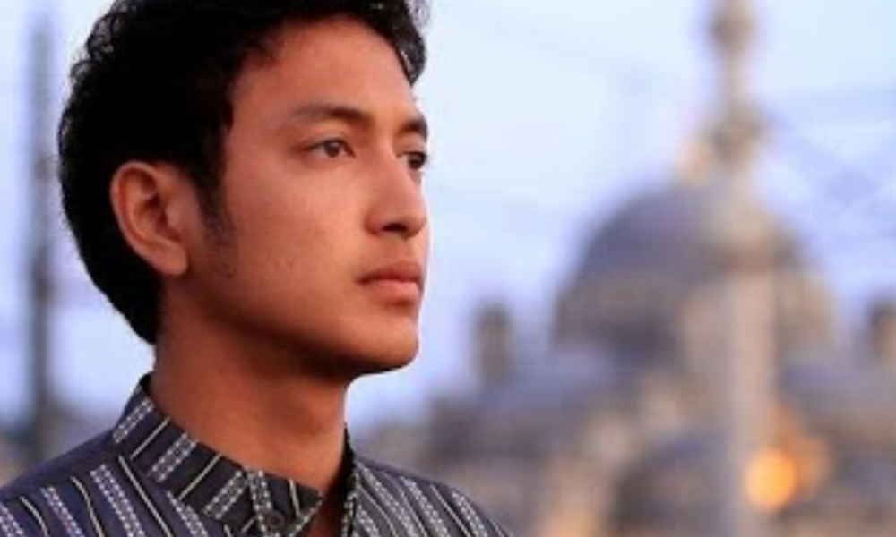 Dimas Anggara Jadi Sutradara Film Bertema Fashion
