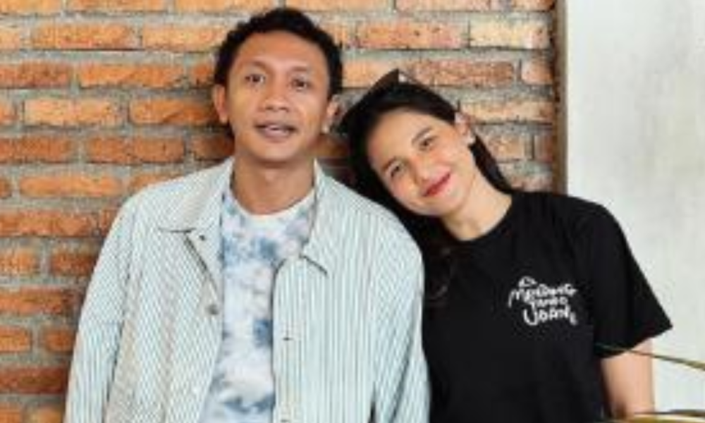 Mendung Tanpo Udan: Film Komedi Full Berbahasa Jawa