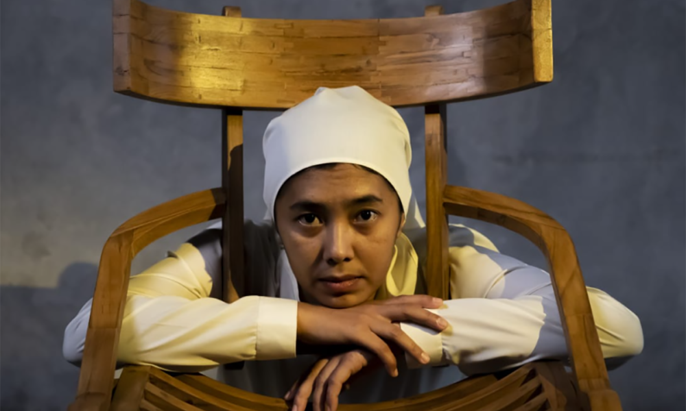 Performa Kinestetik ARTJOG 2024 dengan Bentuk dan Fungsi Kursi