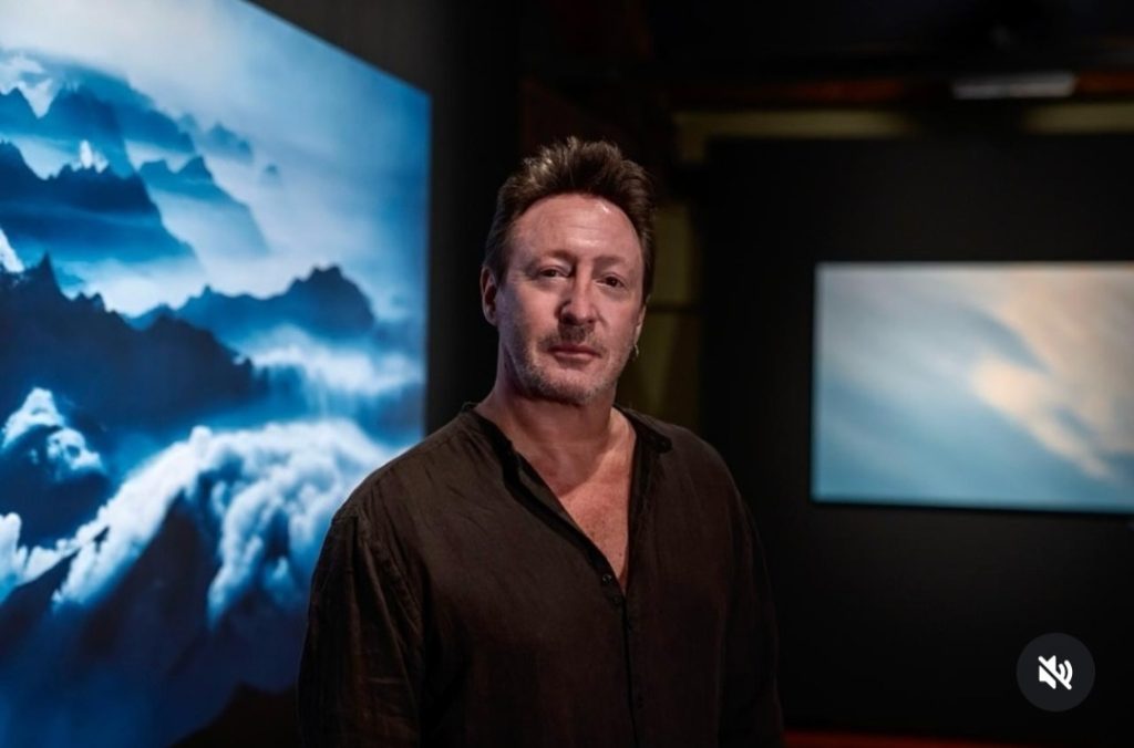 Julian Lennon Menjalani Operasi Darurat Setelah Diagnosis Kanker Kulit
