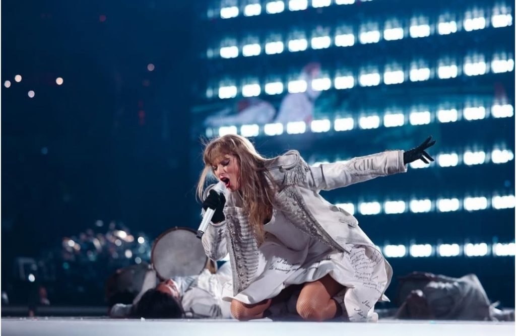 Taylor Swift Borong Penghargaan Billboard Music Awards 2024